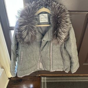 Linda Richards Gray Wool Coat with real Fur Collar